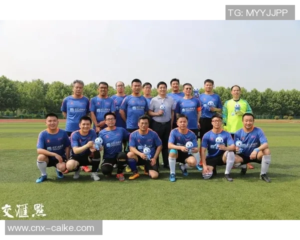 90足球热潮席卷全球年轻人激情与梦想的交汇点 90足球热潮席卷全球年轻人激情与梦想的交汇点